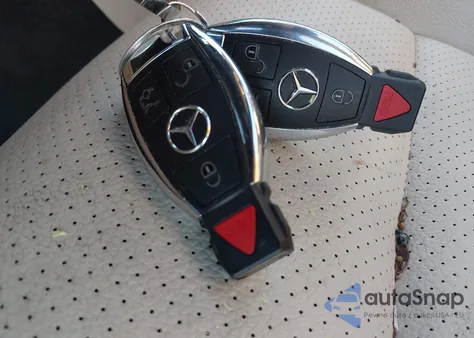 2015 Mercedes-Benz Glk 350 из США, поврежденный, VIN WDCGG5HB1FG380313